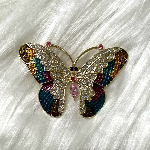 Butterfly Brooch Pin Colorful With Crystals New - Picture 1 of 5
